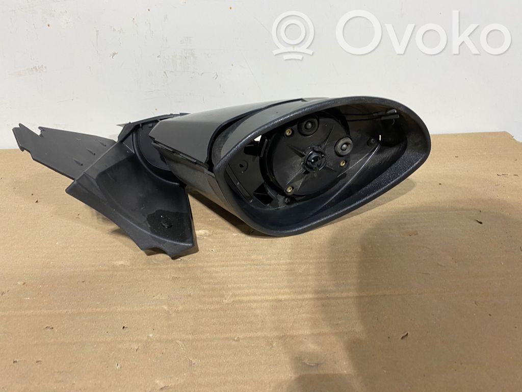 Opel Vectra B Elektryczne lusterko boczne drzwi przednich 