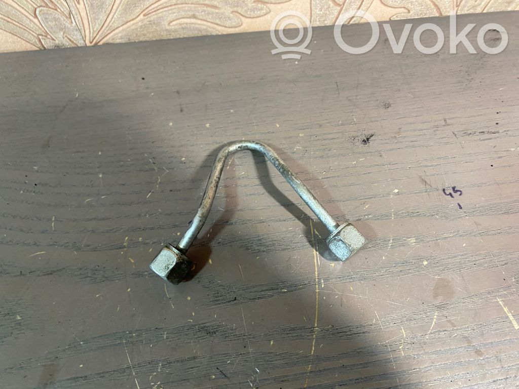 Renault Scenic III -  Grand scenic III Fuel injector supply line/pipe 