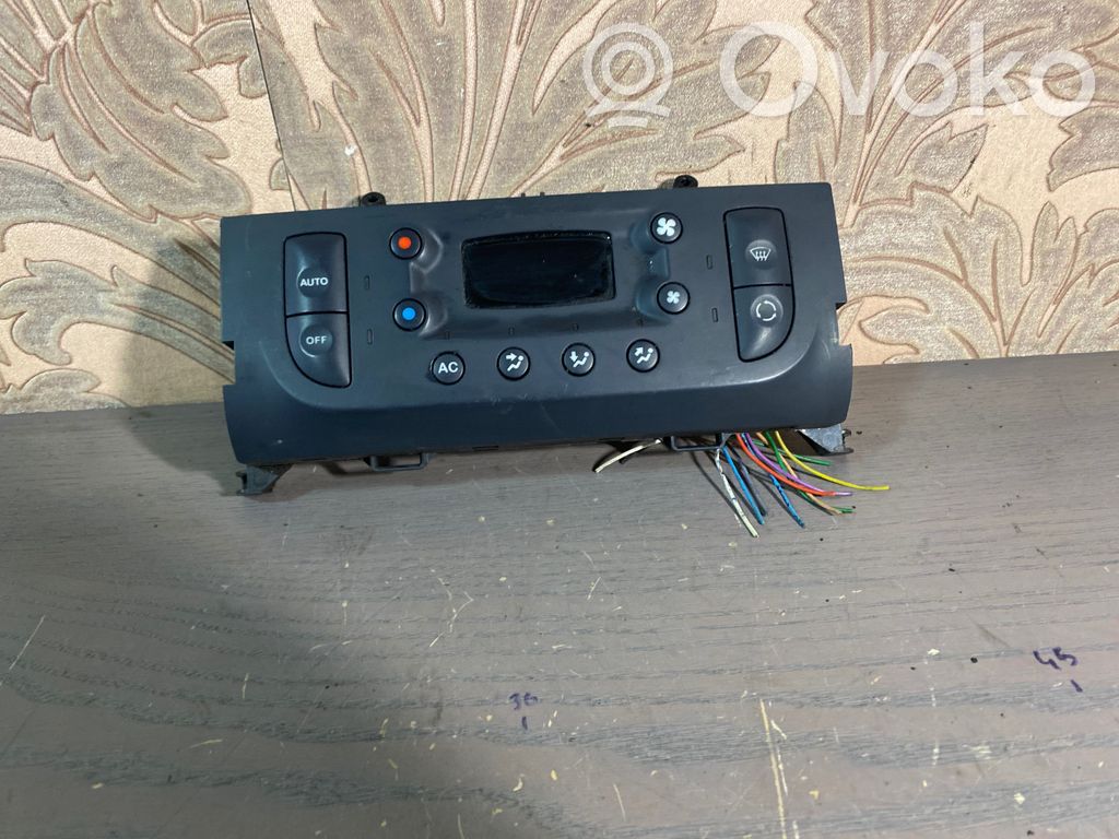 Renault Clio II Climate control unit 
