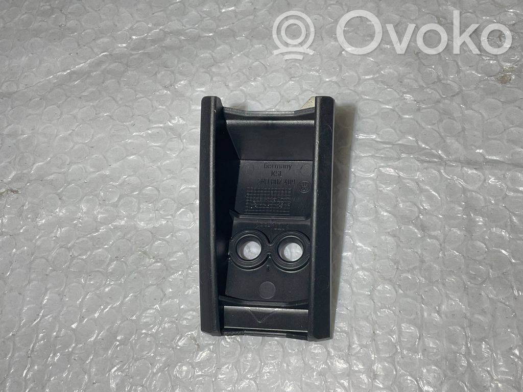 Volkswagen Tiguan Base (soporte) 