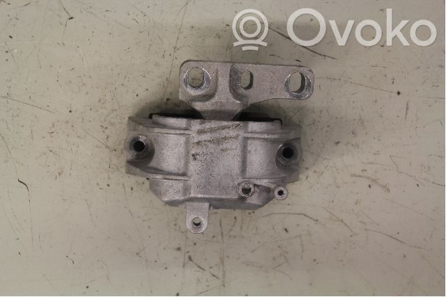 Volkswagen Jetta V Engine mounting bracket 