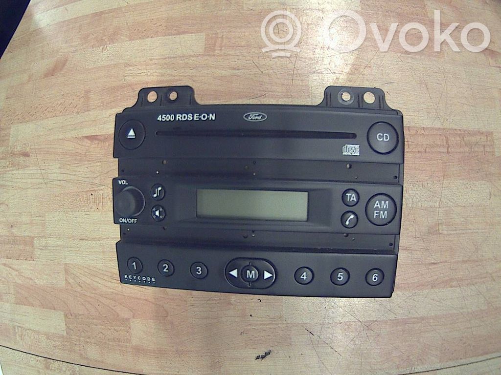 Ford Fusion Panel / Radioodtwarzacz CD/DVD/GPS 