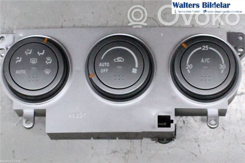 Climate control unit   72311FE080,72311FE080