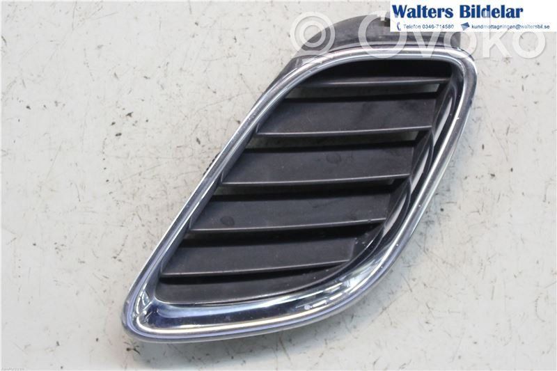 Saab 9-5 Front bumper lower grill 