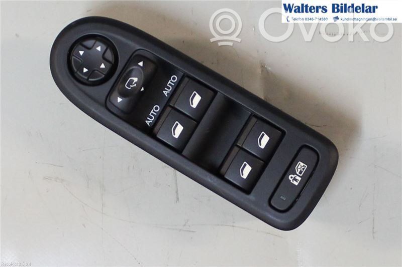 Citroen C3 Electric window control switch 