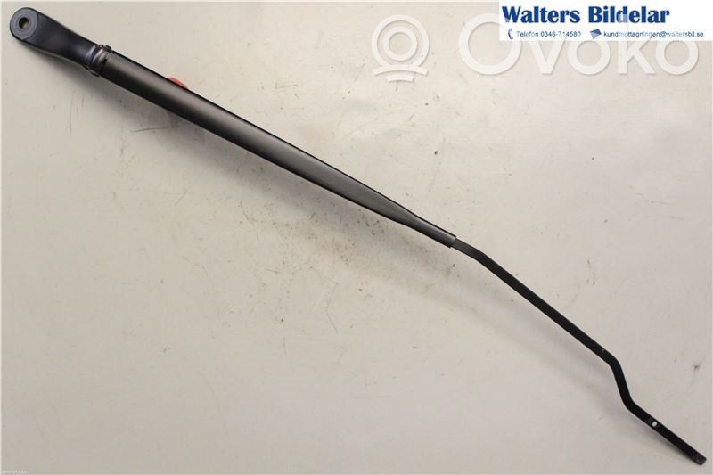 Citroen C3 Front wiper blade arm 