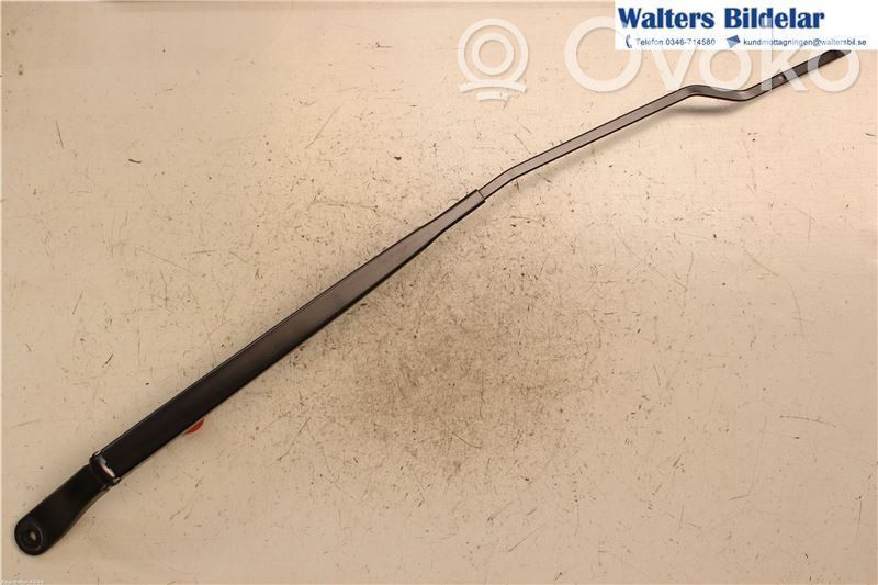 Citroen C3 Front wiper blade arm 
