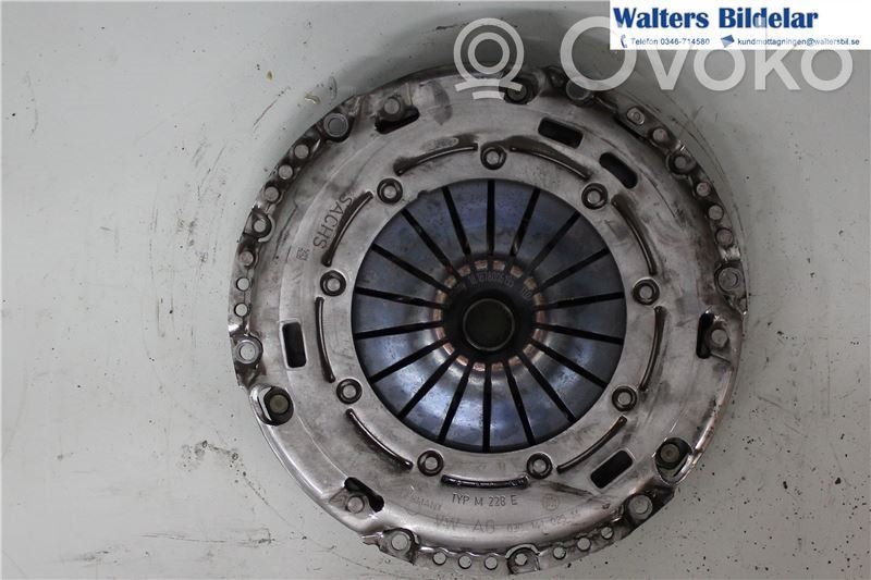 Volkswagen Touran II Pressure plate 