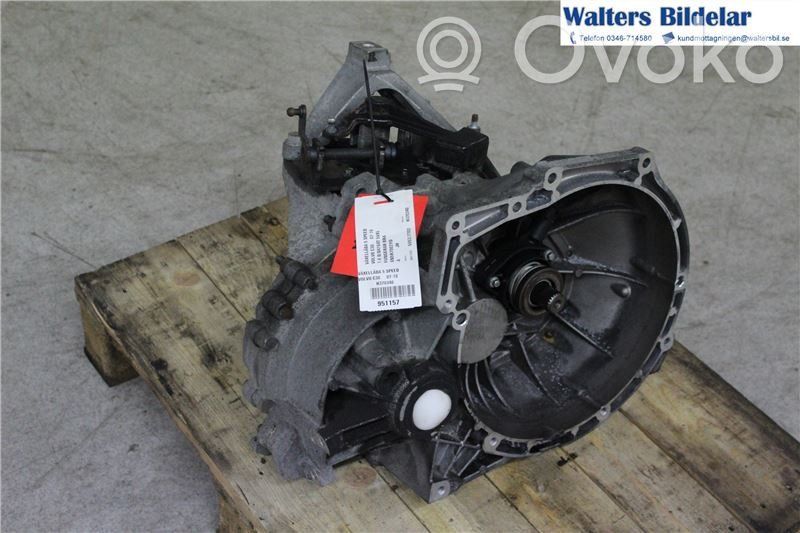Volvo C30 Manualna 5-biegowa skrzynia biegów 