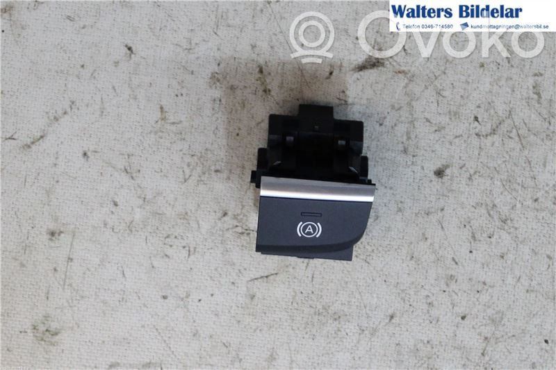 Audi Q2 - ESP (stability program) switch 