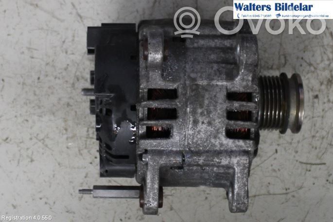Volkswagen Golf VII Generatore/alternatore 