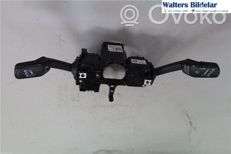 Volkswagen Polo VI Interruptor/palanca de limpiador de luz de giro 