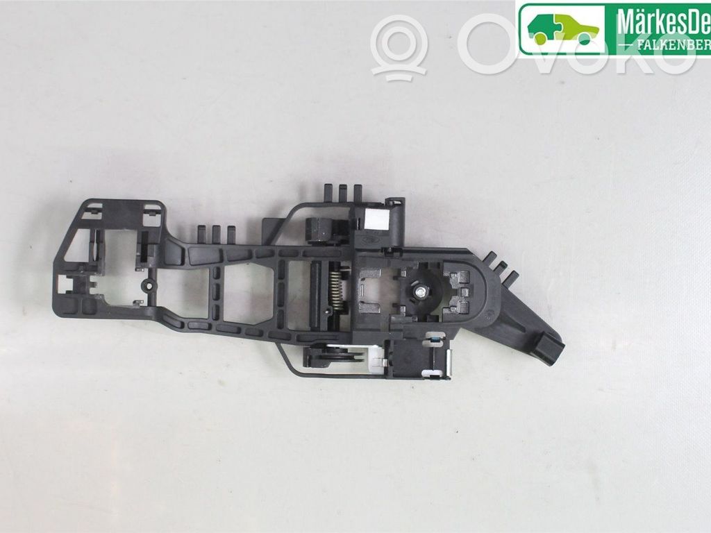 Manecilla externa puerta delantera