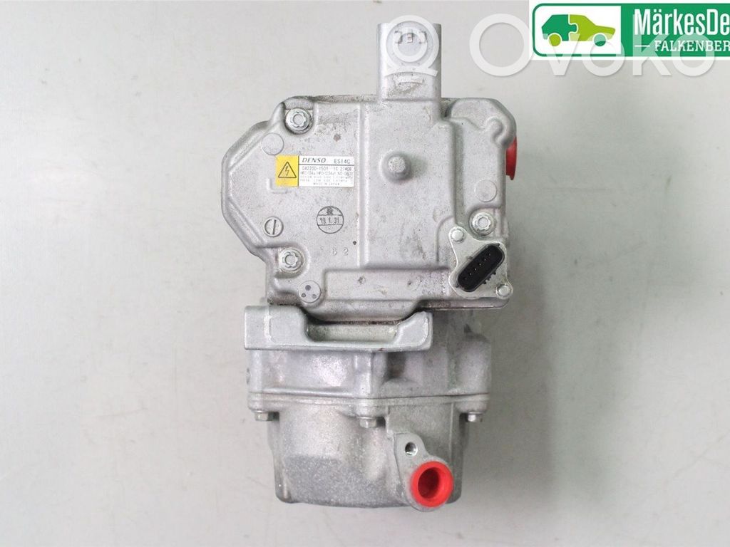 Toyota Yaris Kompresor / Sprężarka klimatyzacji A/C 