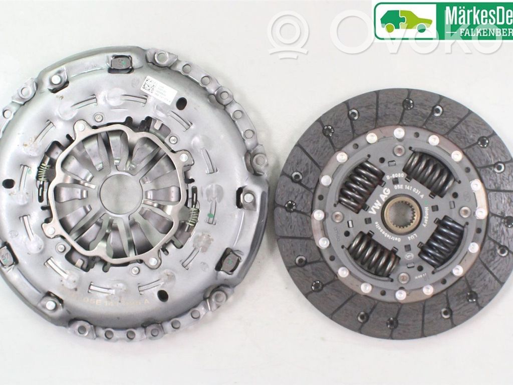Volkswagen Golf VIII Pressure plate 