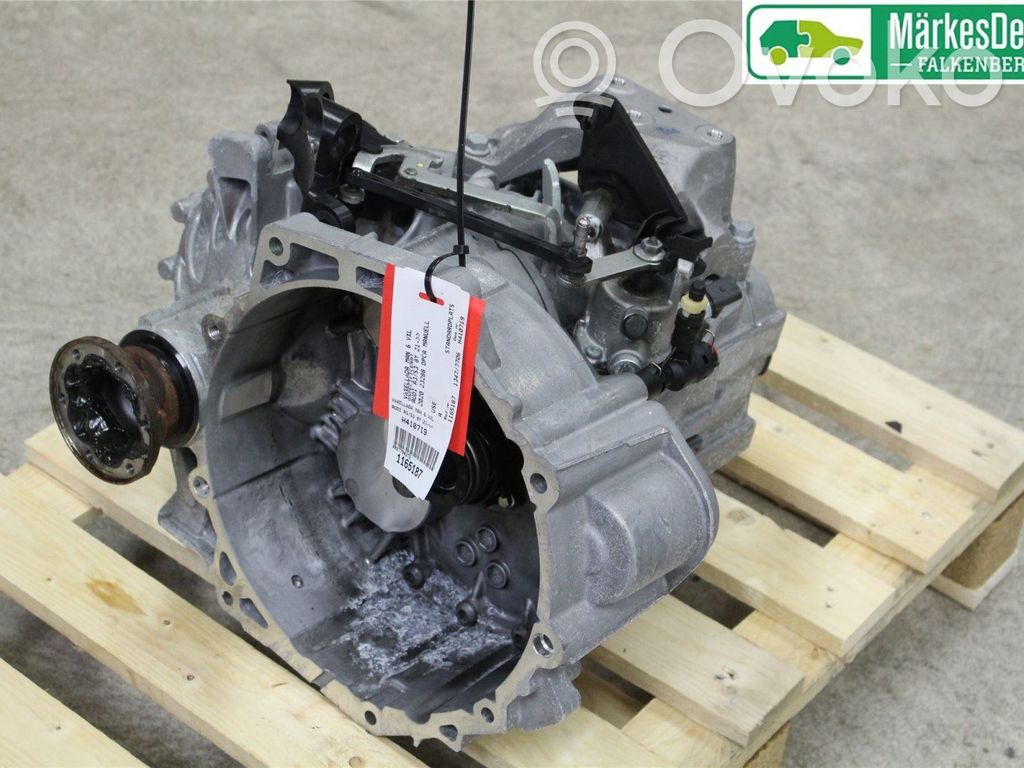 Audi A3 8Y Mechaninė 6 pavarų dėžė 