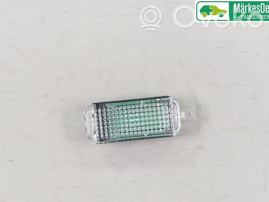 Luz interna puerta trasera   4E0947415,4E0947415,4E0947415