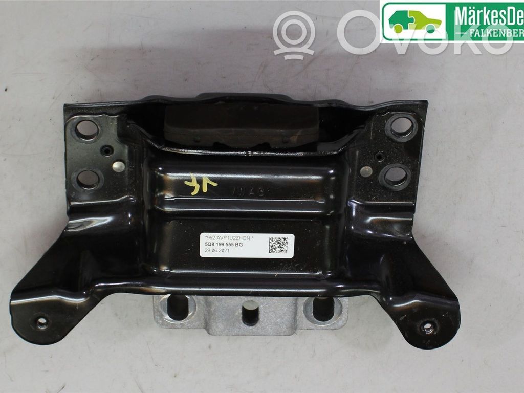 Audi A3 8Y Support, suspension du moteur 