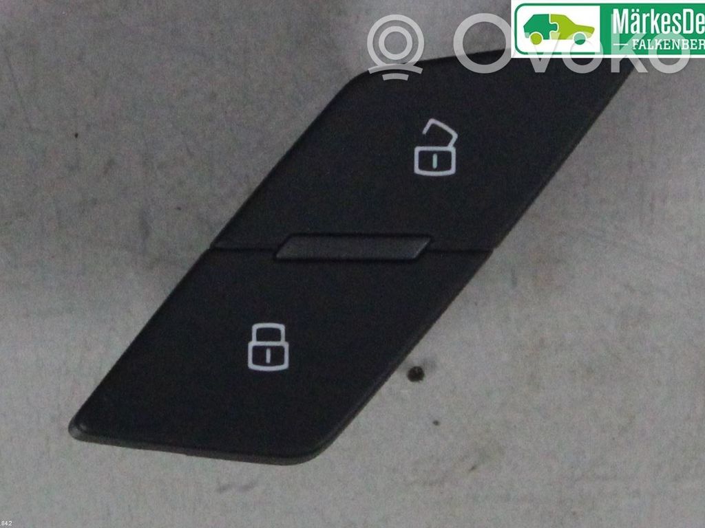 Audi Q2 - Central locking switch button 