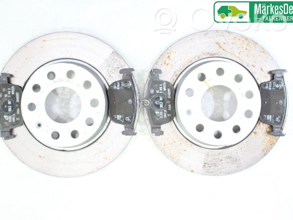 Volkswagen Golf VIII Disco del freno posteriore