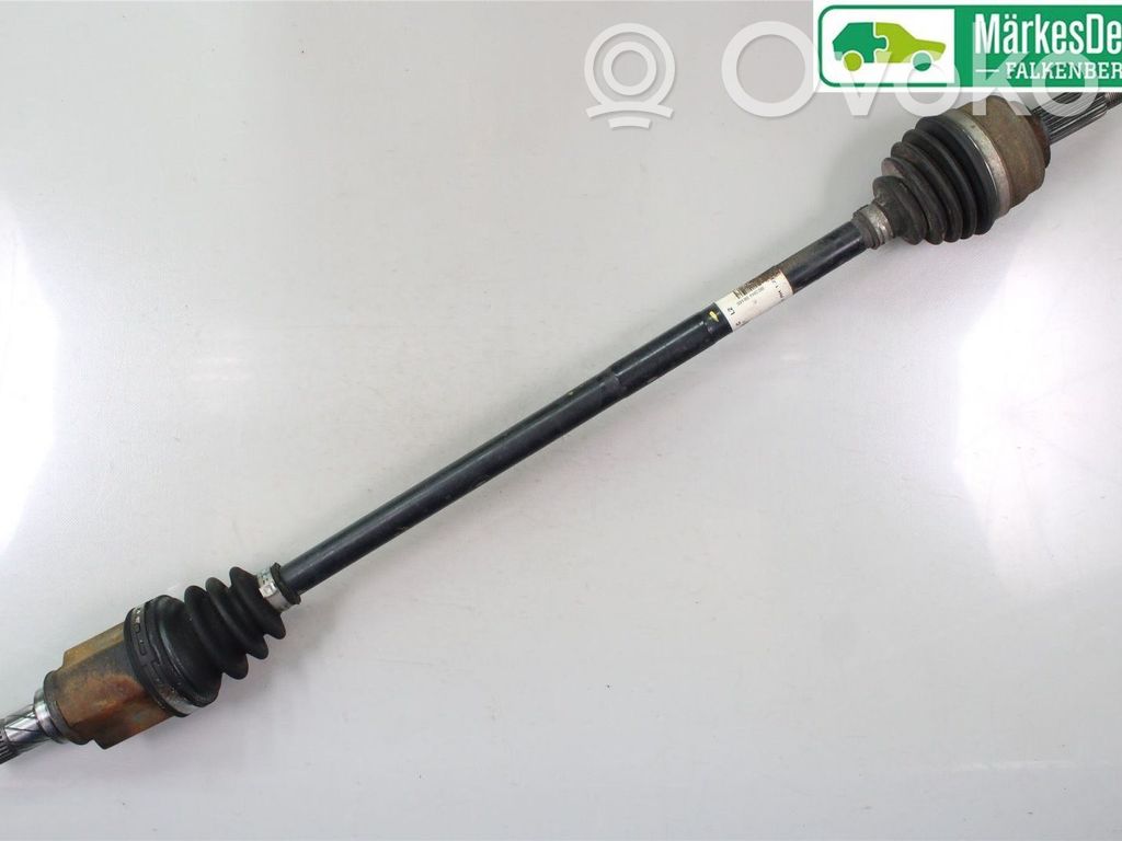 Nissan Micra Planetară față 