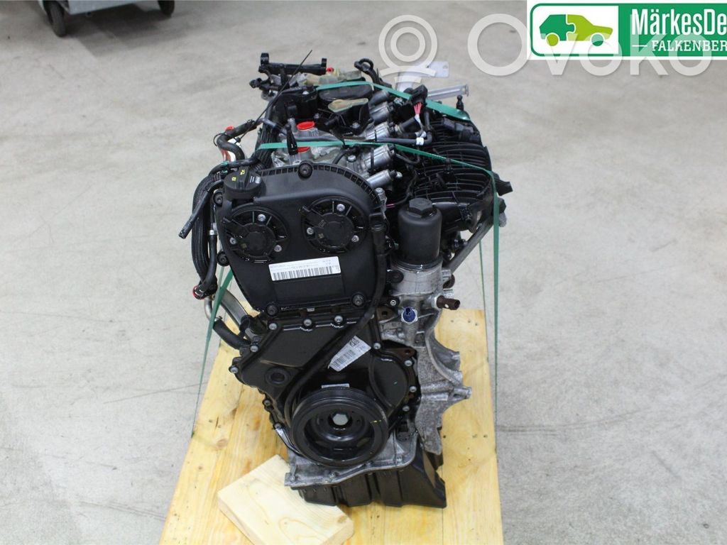 Audi A4 S4 B9 8W Motor 