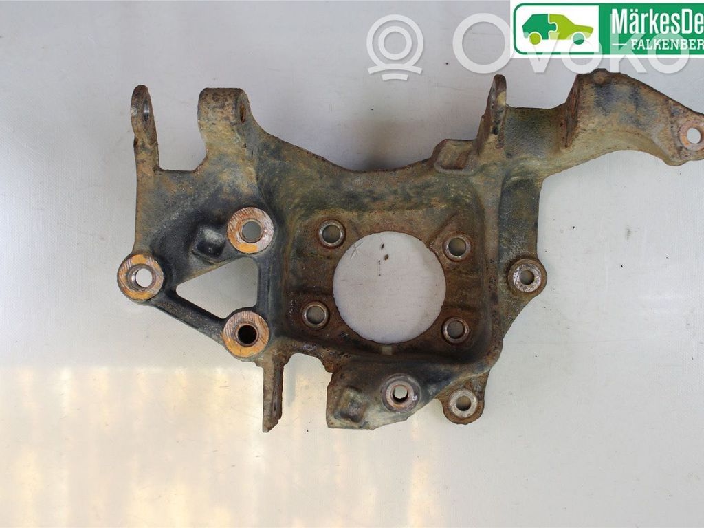Ford Kuga II Cubo de rueda delantera 
