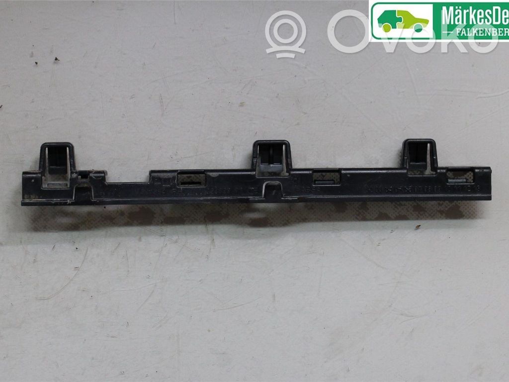 BMW 5 GT F07 Supporto di montaggio del parafango 