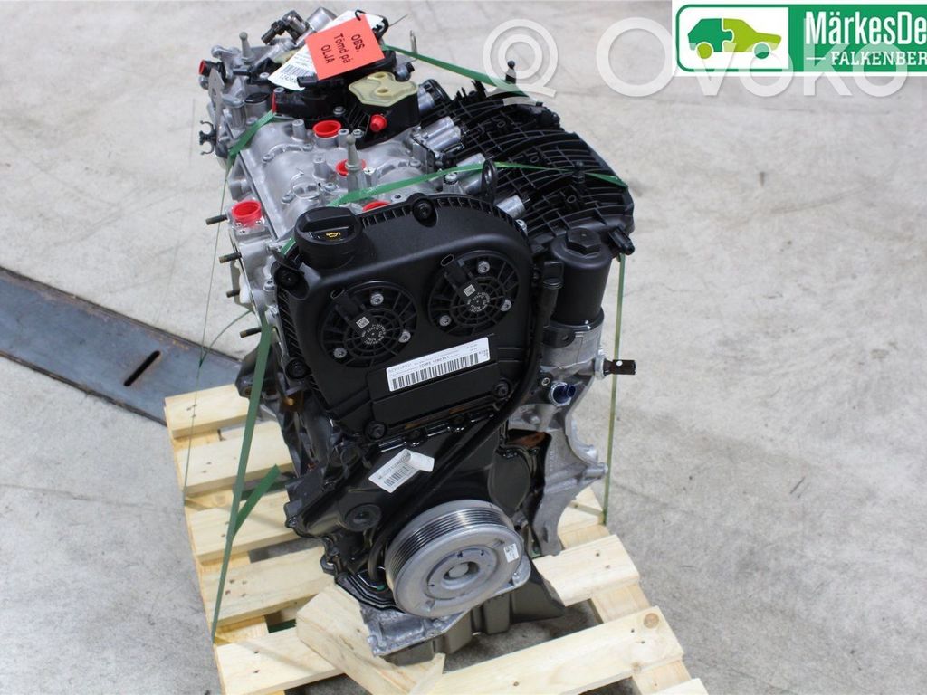 Audi A4 S4 B9 8W Motor 