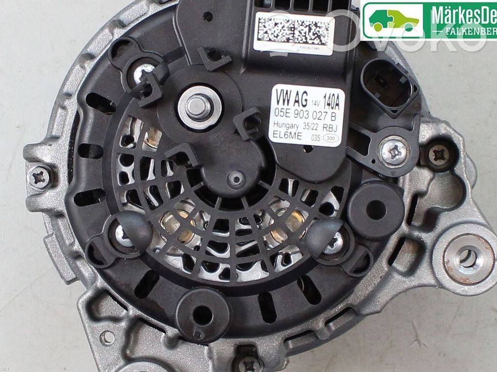 Volkswagen Golf VIII Generatore/alternatore