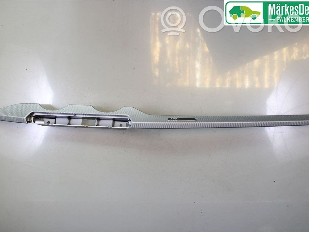 Audi Q2 - Dashboard glove box trim 