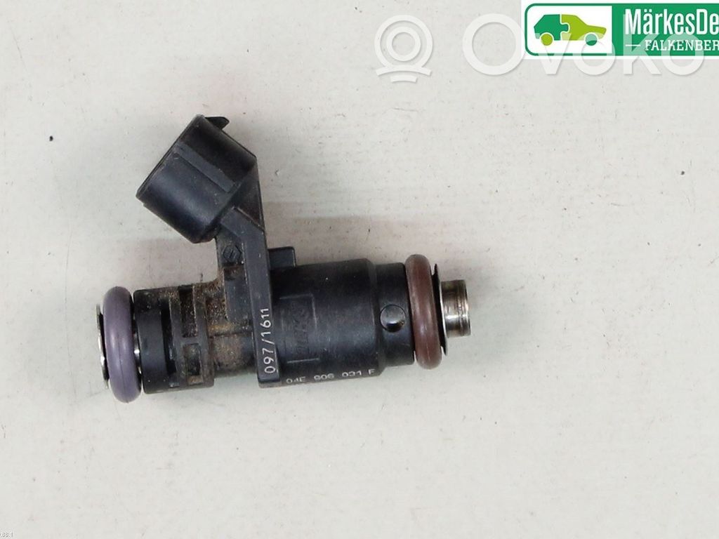 Inyector de combustible   04E906031F,04E906031H,04E906031F