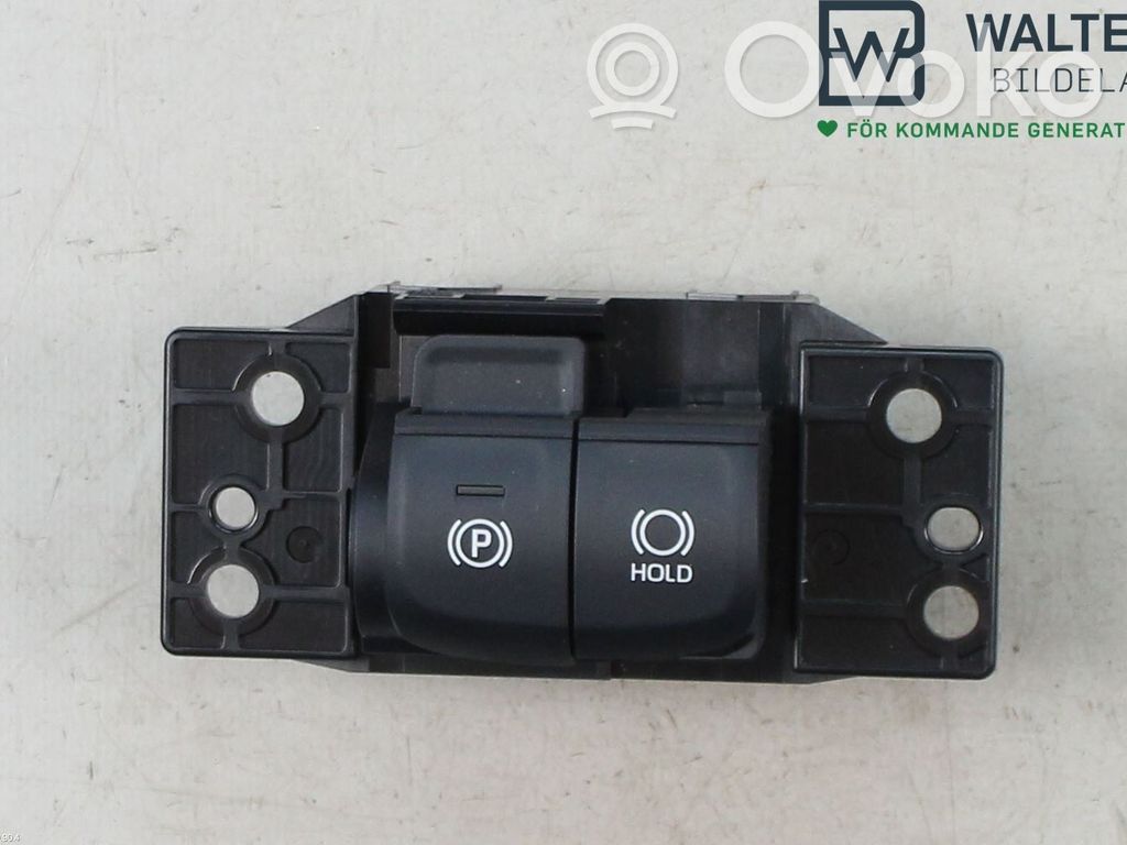Toyota Corolla Cross Przycisk / Włącznik hamulca ręcznego 