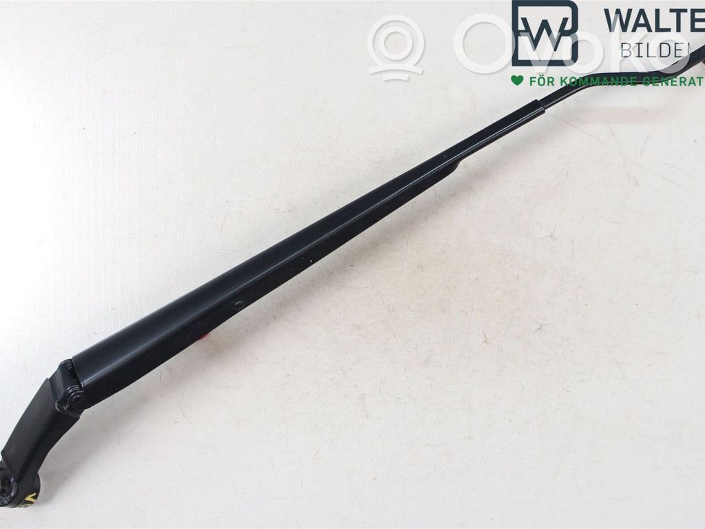 Toyota Yaris XP210 Braccio della spazzola tergicristallo anteriore