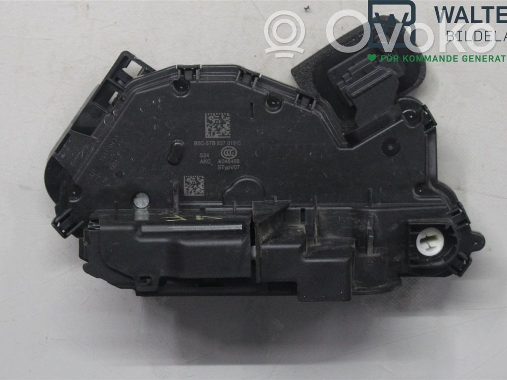 Volkswagen Golf VIII Etuoven lukko