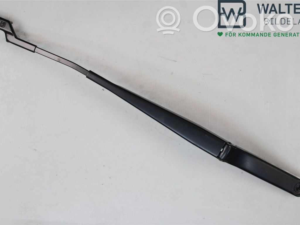 Volkswagen Golf VIII Braccio della spazzola tergicristallo anteriore 