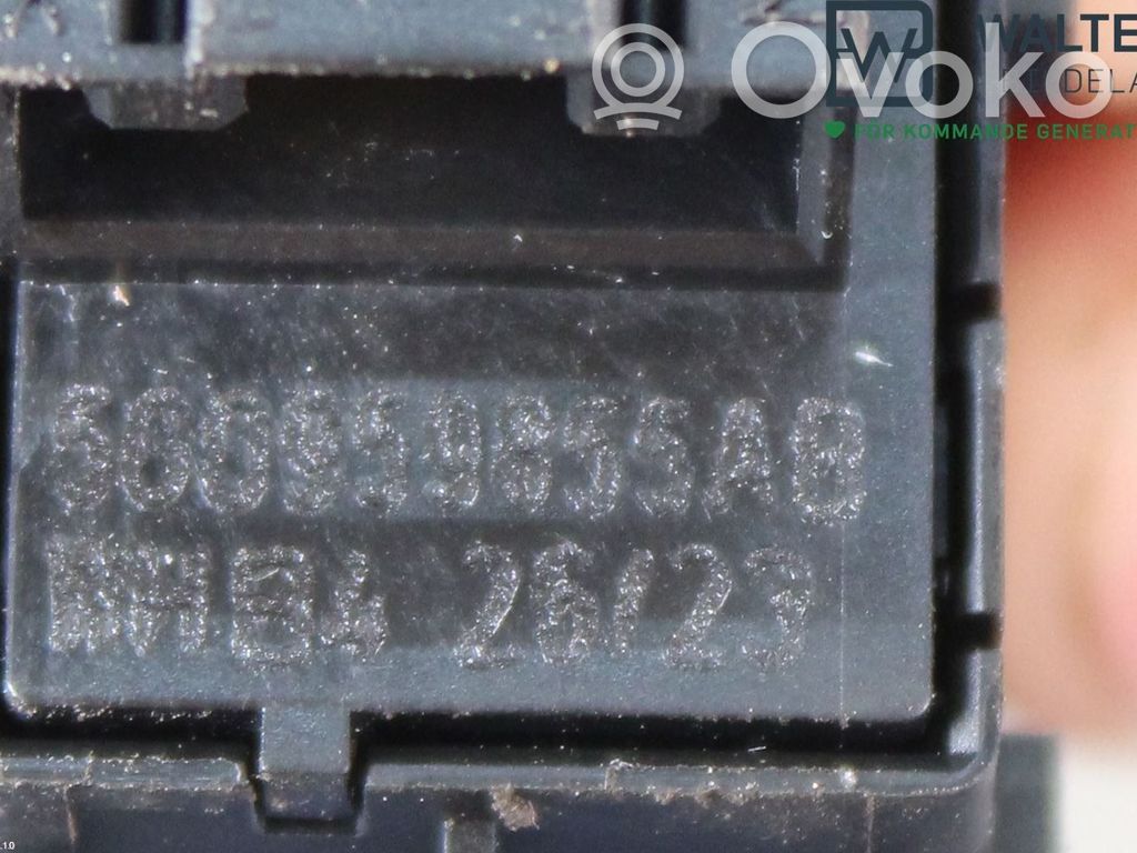 Volkswagen Caddy Comutator comandă geamuri electrice 