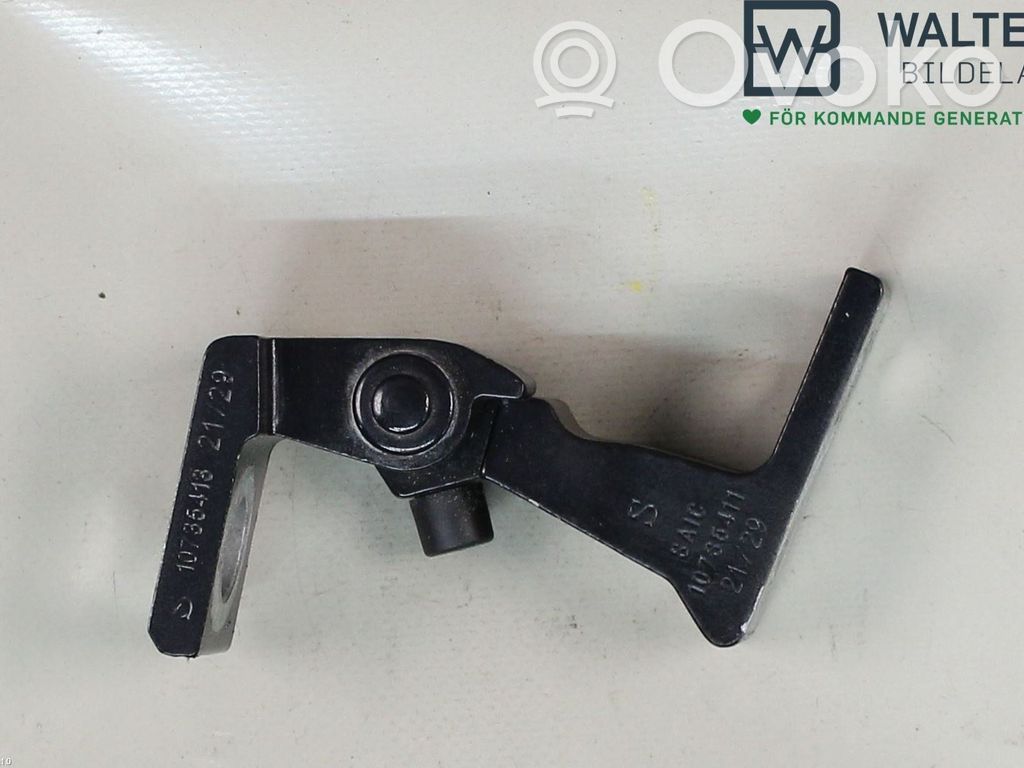 MG EHS Bisagra superior puerta delantera 