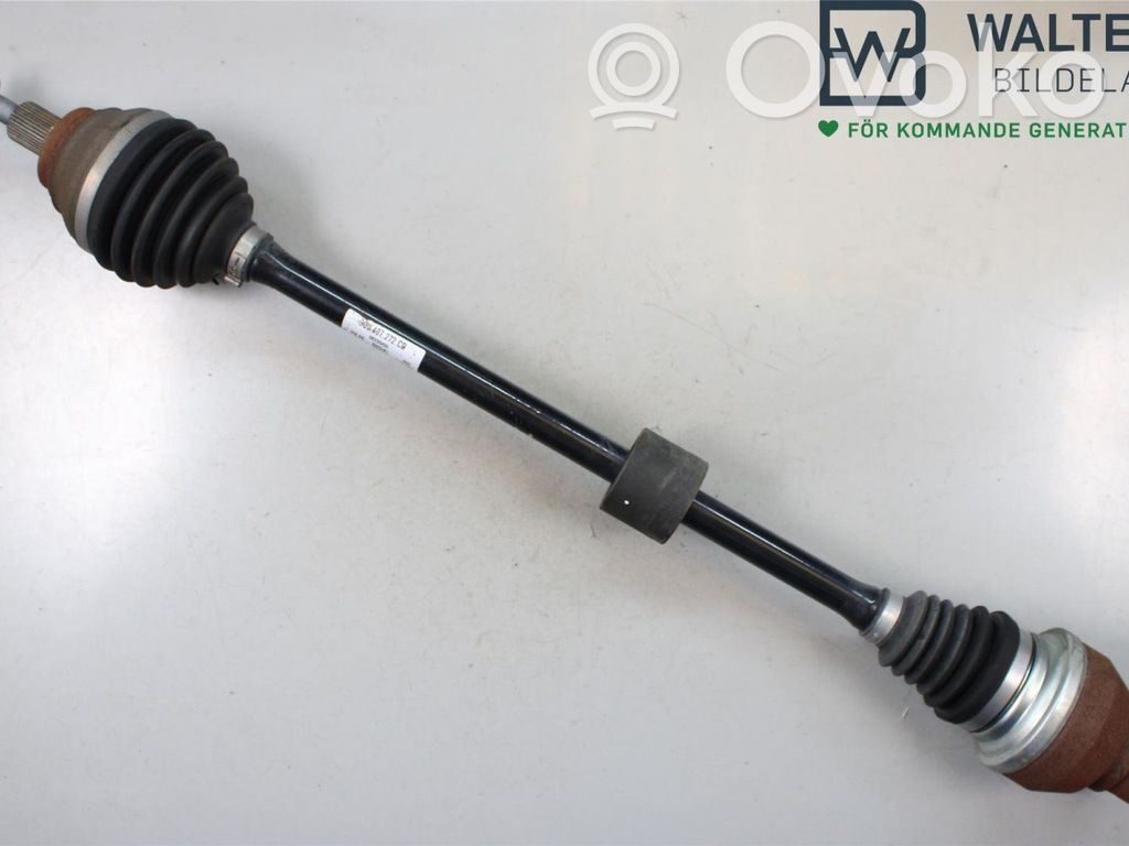 Volkswagen PASSAT B8 Eje de transmisión delantero 