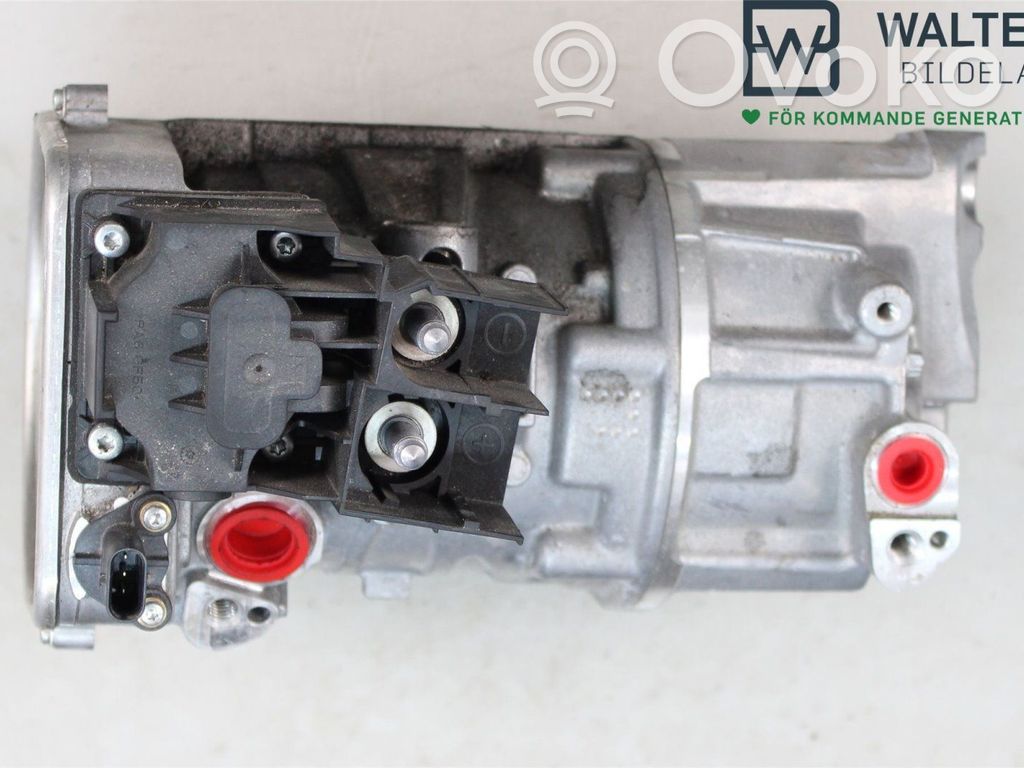 Mercedes-Benz C W206 Compresor (pompă) aer condiționat (A/C) 