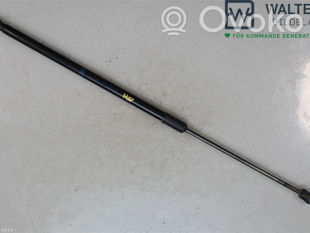 Mercedes-Benz GLA W156 X156 Puntone del portellone posteriore