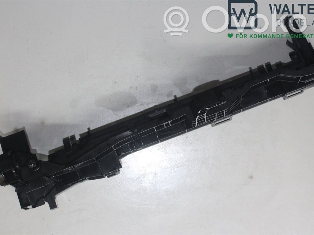 Mercedes-Benz C W205 Panel mocowania chłodnicy 