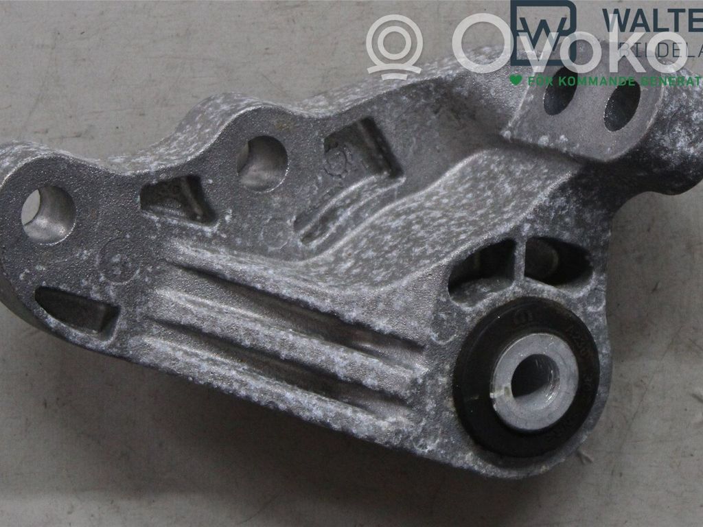 Alfa Romeo Tonale Suport motor 