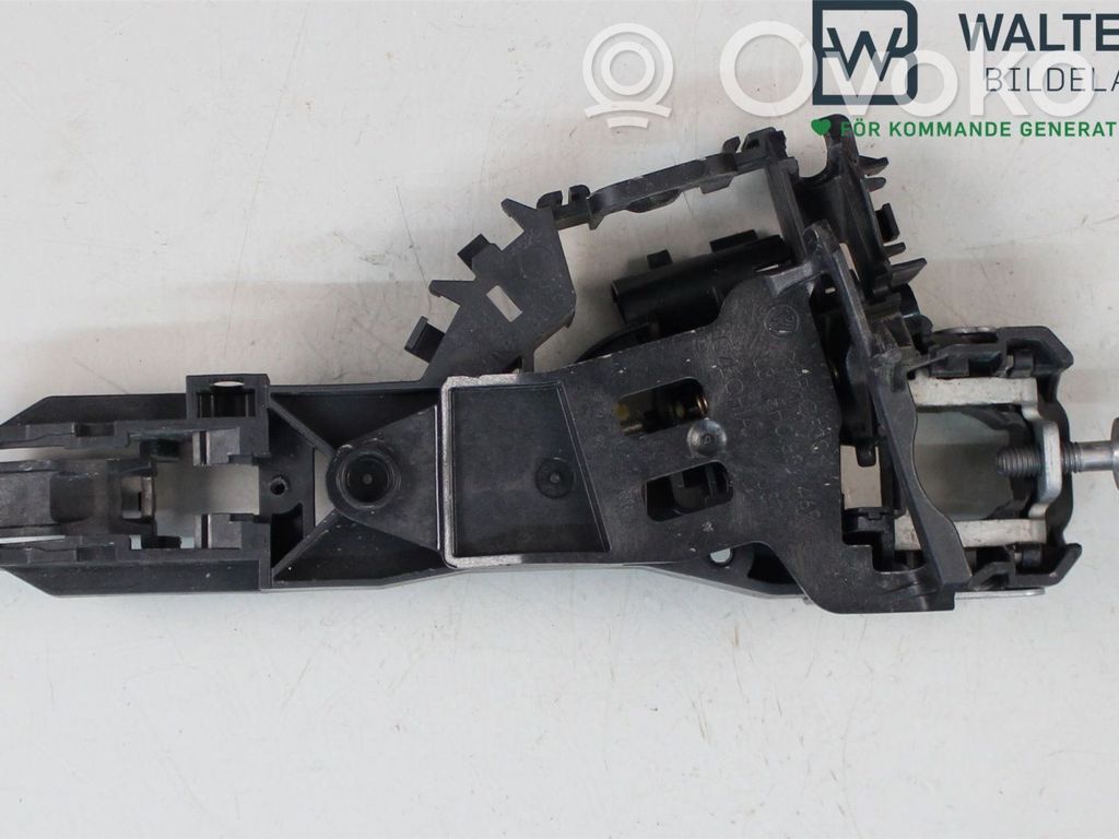 Volkswagen Golf VIII Klamka zewnętrzna drzwi przednich 