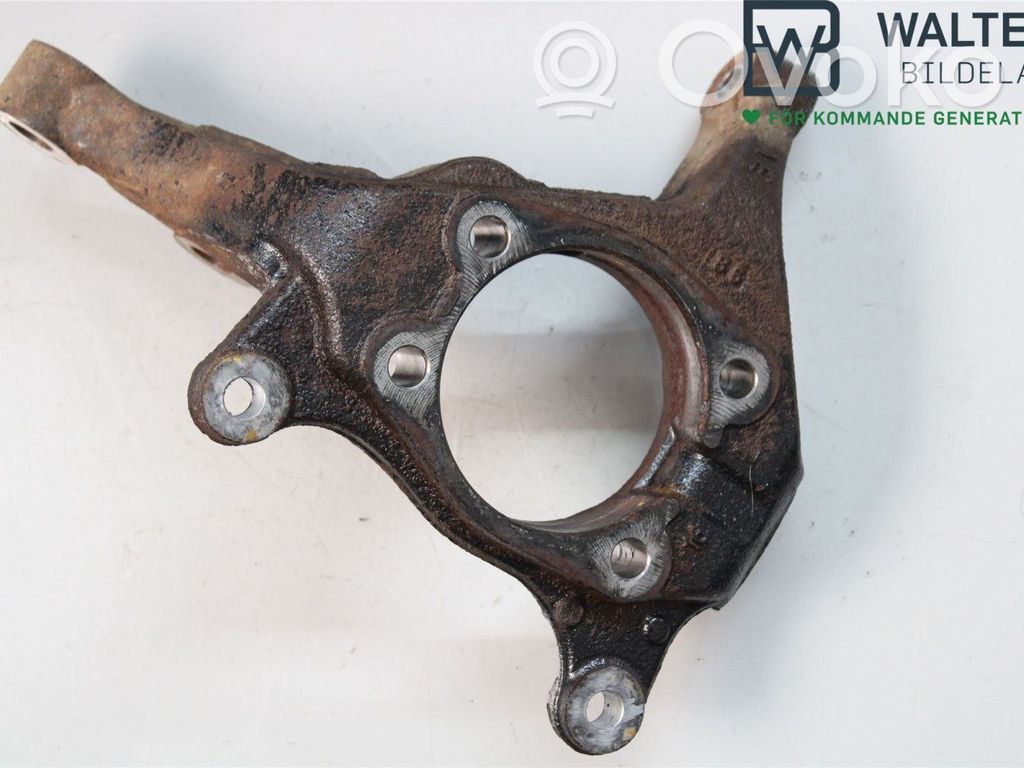 Toyota RAV 4 (XA40) Fuso a snodo con mozzo ruota anteriore