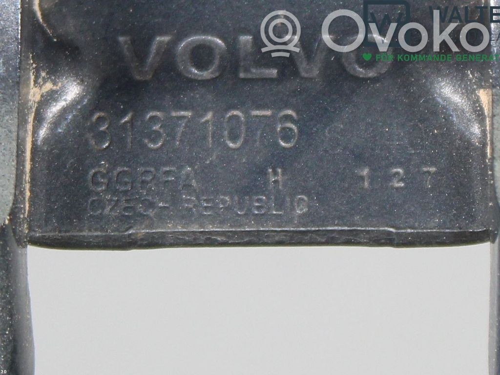 Volvo XC90 Tailgate/trunk/boot hinge 