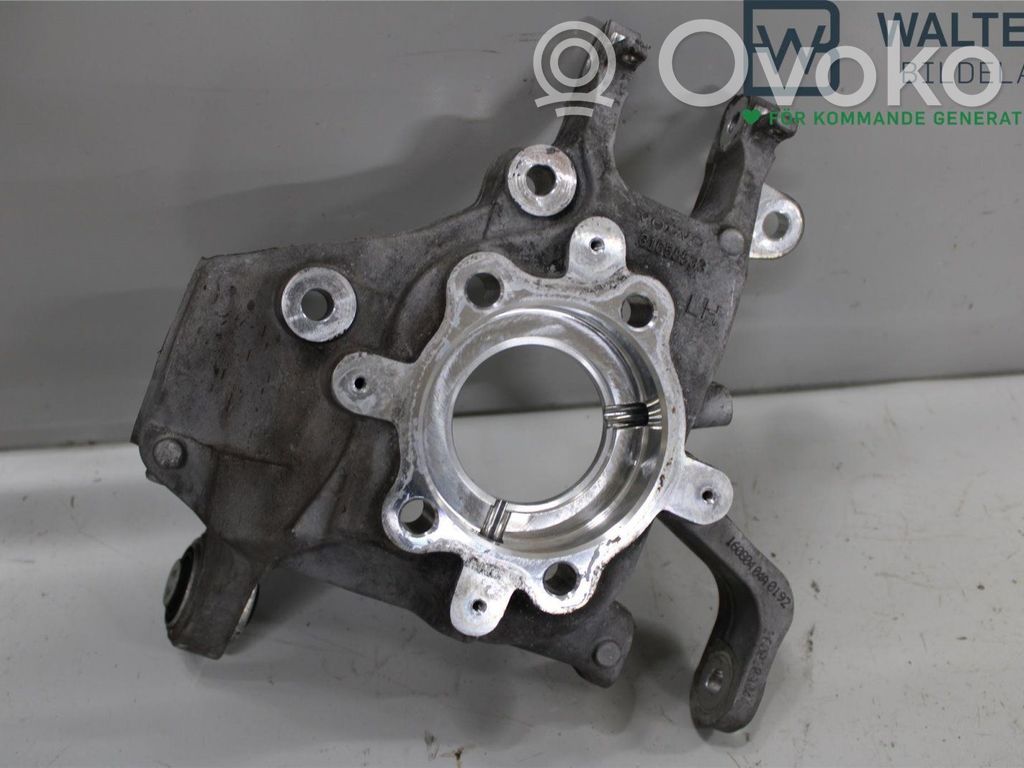 Volvo XC90 Cubo de rueda delantera 