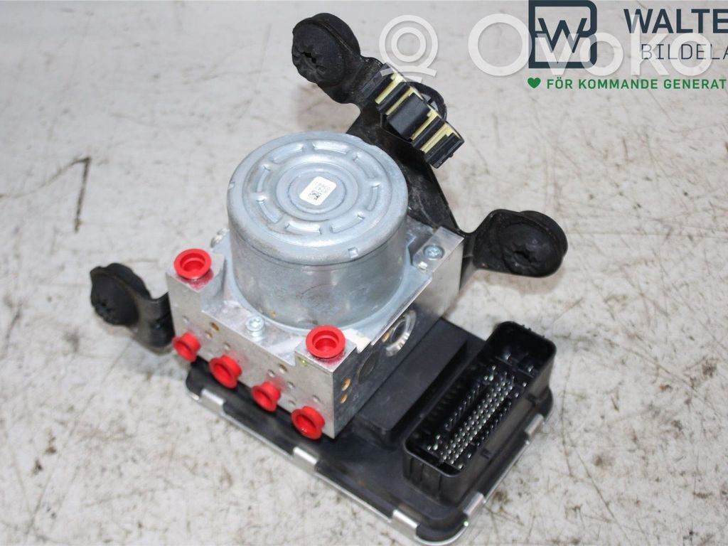 Volvo XC90 ABS Pump 