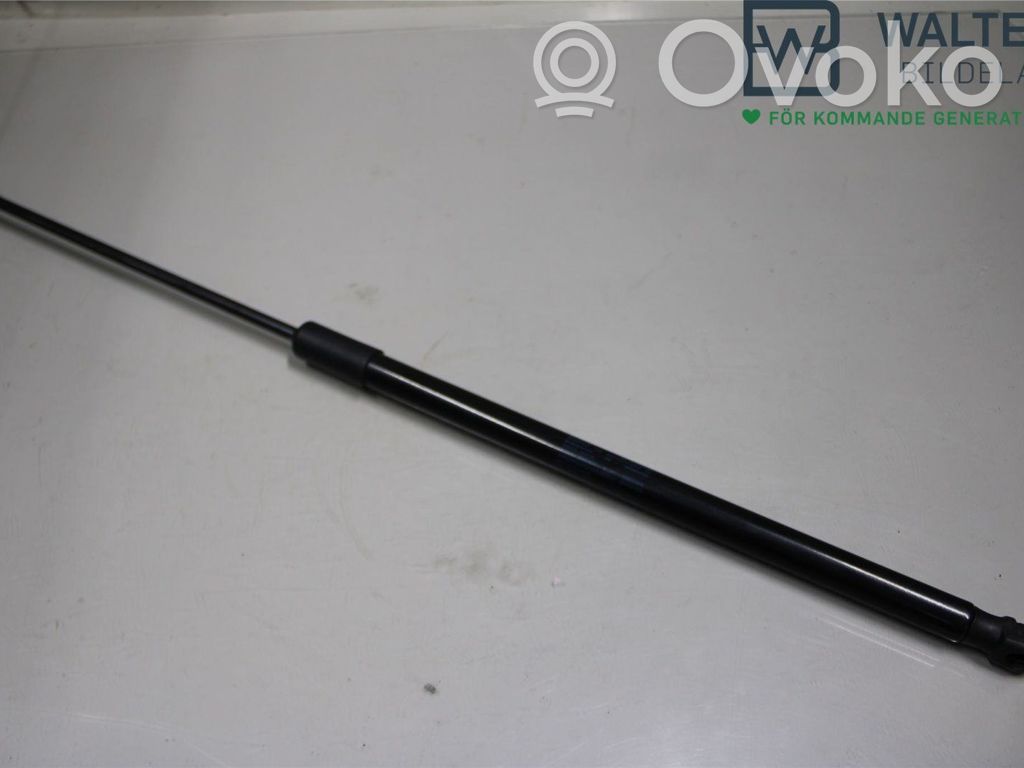 Seat Leon IV Tailgate strut 