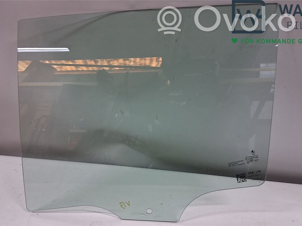 Skoda Fabia Mk4 (6VA) Vetro del finestrino della portiera posteriore 